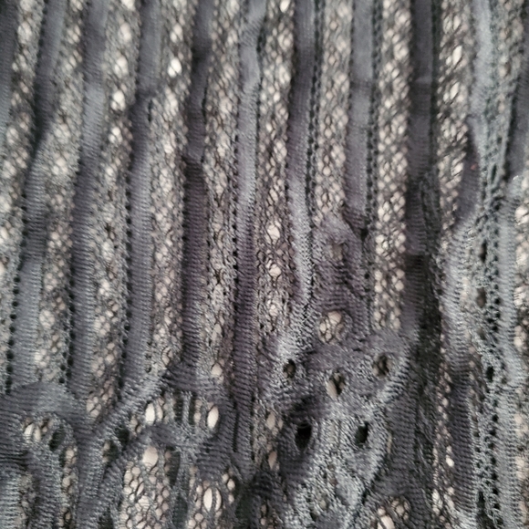 ☀️ Victoria's Secret bathing suit coverup - Picture 3 of 9